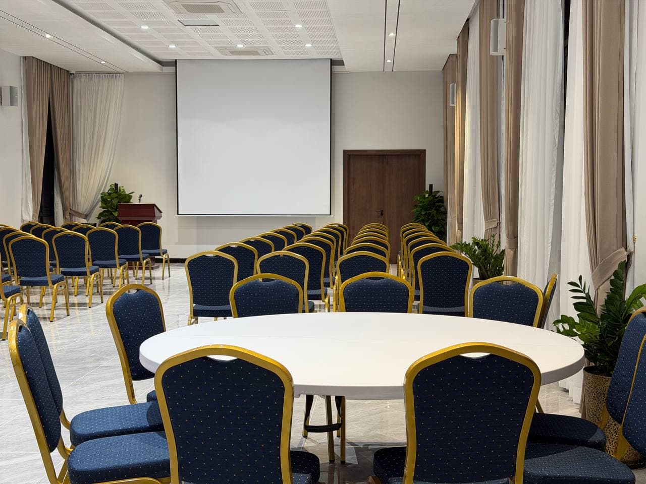 Osea meeting room — view 4